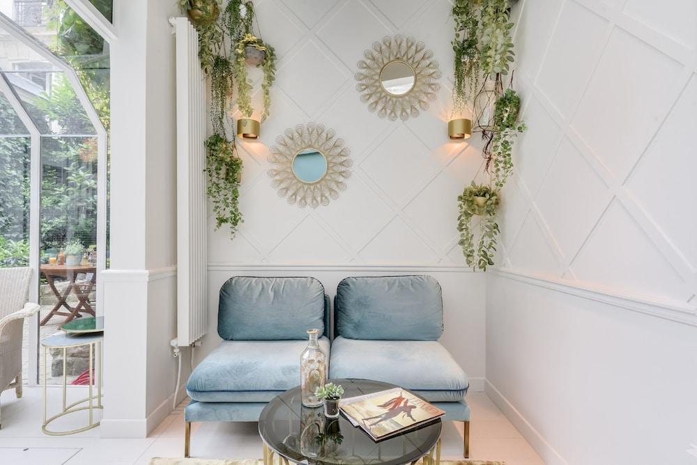 Passy Eiffel Hotel Париж Екстериор снимка