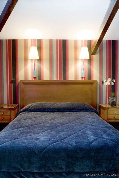 Passy Eiffel Hotel Париж Стая снимка