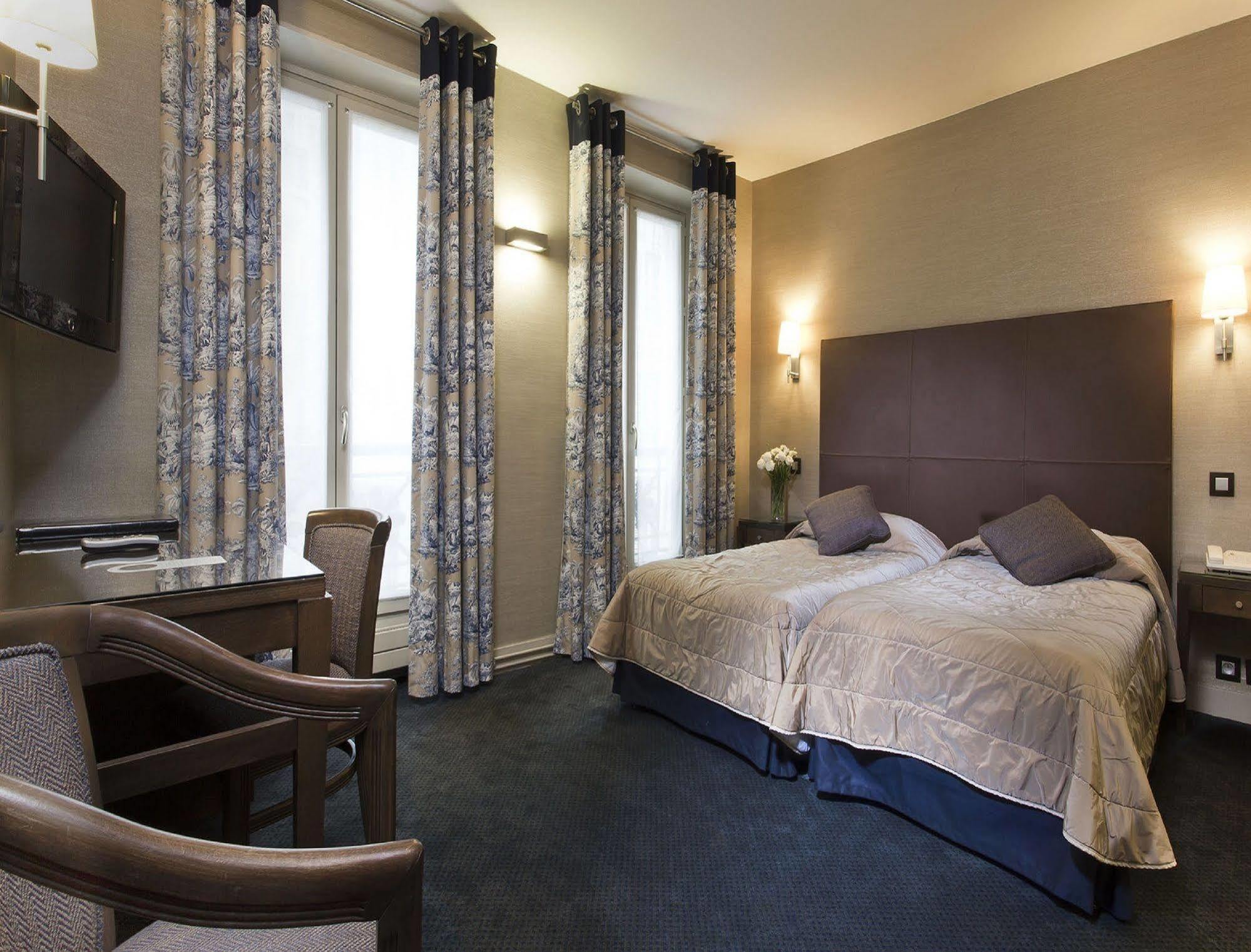Passy Eiffel Hotel Париж Екстериор снимка